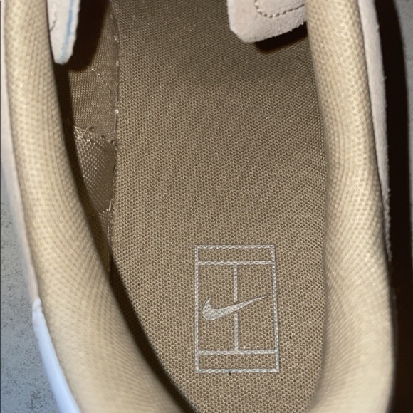 MENS Tan Nike Suede Shoes - Picture 8 of 12